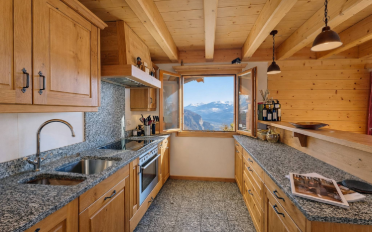 Chalet 5.5 pièces - image - 5
