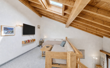 Attic flat 3.5 rooms - image - 4