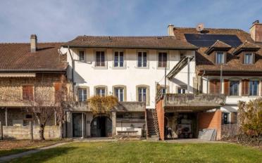 Maison contiguë 11.5 pièces - image - 1