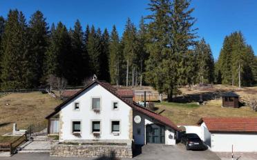 Villa 5.5 Zimmer - image - 1