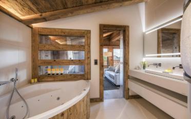 Chalet 9.5 pièces - image - 8