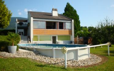 Villa - image - 1