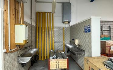 Commercial - image - 8
