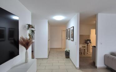 Apartment 4 rooms - image - 4