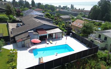 Einfamilienhaus 8.5 Zimmer - image - 1