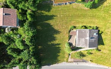Building land - image - 2
