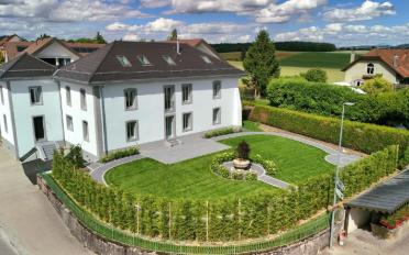 Maison 10.5 pièces - image - 1