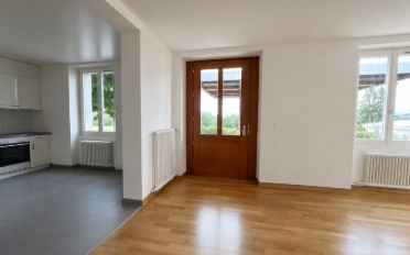 Apartment 4 rooms - image - 1