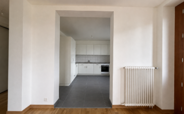 Apartment 4 rooms - image - 2