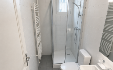 Apartment 4 rooms - image - 11