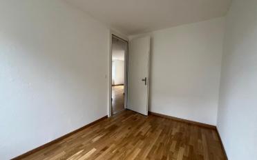 Apartment 4 rooms - image - 9