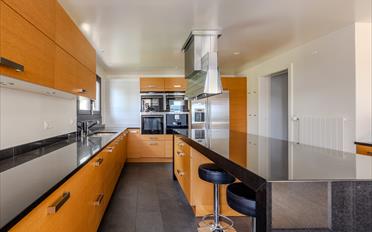 Villa - image - 3