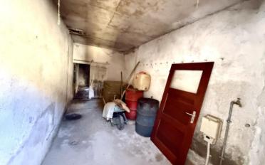 Farm house 10 rooms - image - 10