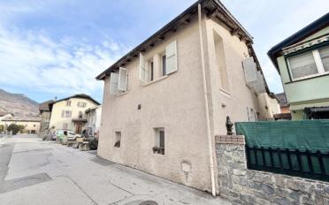 Residential building 11.5 rooms - image - 3