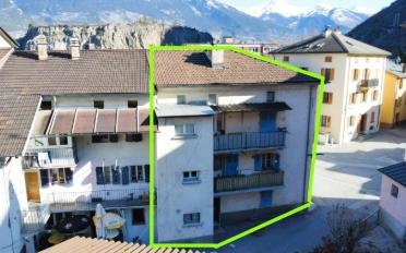 Wohngebäude 7.5 Zimmer - image - 4