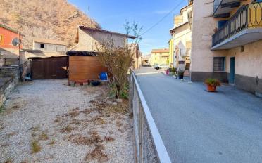 Wohngebäude 7.5 Zimmer - image - 5