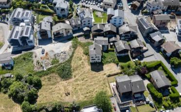 Building land - image - 8