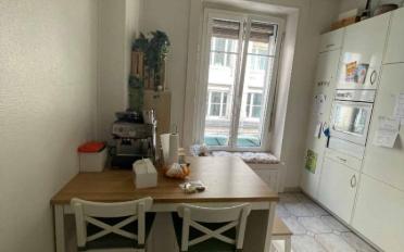 Apartment 4 rooms - image - 6