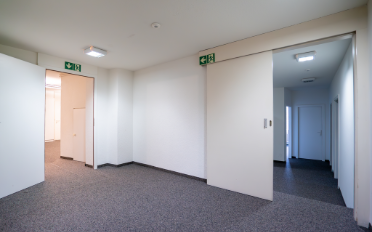 Office - image - 7