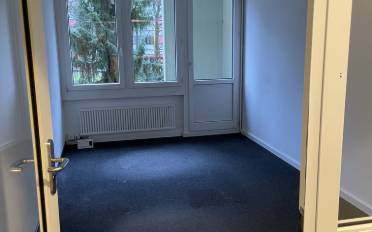 Office - image - 3