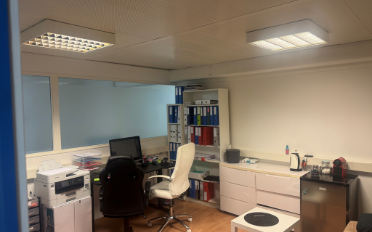 Bureau - image - 1