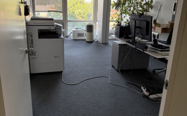 Office - image - 8