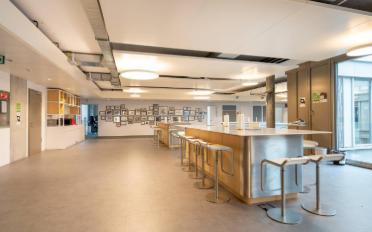 Bureau - image - 5