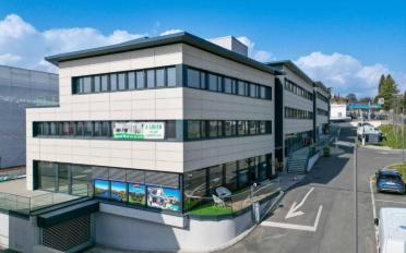 Office - image - 1