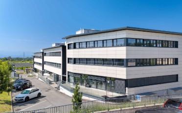 Office - image - 4