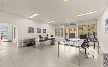 Bureau - image - 5