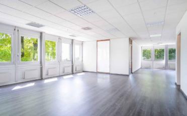Bureau - image - 3