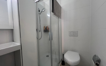 Apartment 2.5 rooms - image - 8