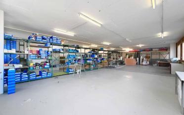 Commercial - image - 3