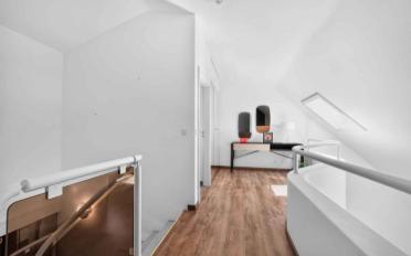 Attic flat 5 rooms - image - 9
