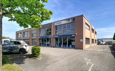 Office - image - 1