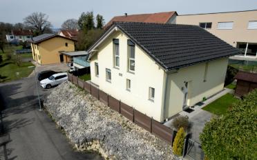 Villa 5.5 Zimmer - image - 1