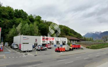 Commercial - image - 3
