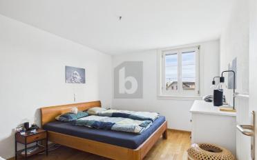 Dachwohnung 2.5 Zimmer - image - 4