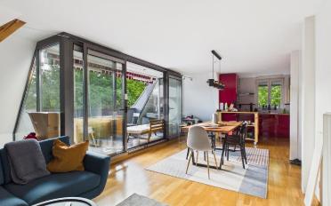 Dachwohnung 2.5 Zimmer - image - 2