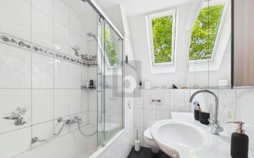 Dachwohnung 2.5 Zimmer - image - 5