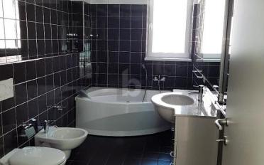 Wohnung 4.5 Zimmer - image - 4