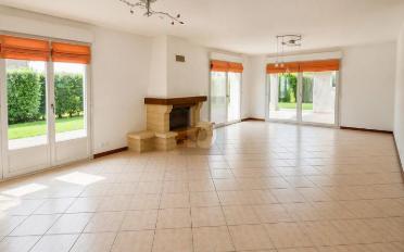 Villa 7 pièces - image - 3