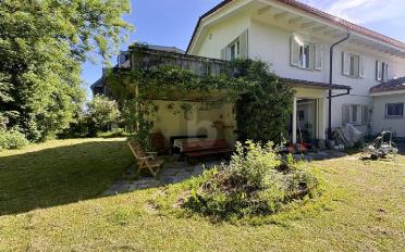 Einfamilienhaus 10.5 Zimmer - image - 1