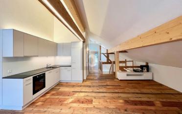 Dachwohnung 2.5 Zimmer - image - 1
