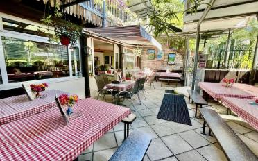 Restaurant 8 rooms - image - 1