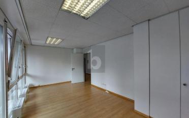 Bureau 4 pièces - image - 3