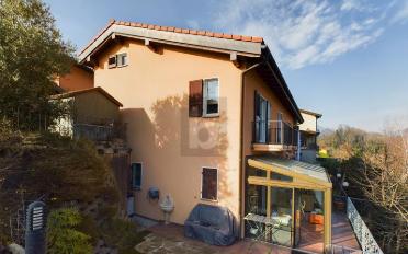 Einfamilienhaus 4.5 Zimmer - image - 1
