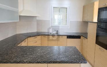 Villa 6.5 pièces - image - 4