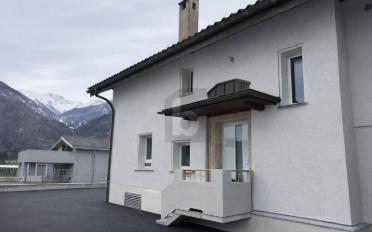 Reihenfamilienhaus 4.5 Zimmer - image - 1