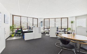 Office 2.5 rooms - image - 1